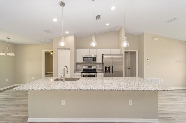 8 Cedar Tracr Way, House other with 3 bedrooms, 2 bathrooms and null parking in OCALA FL | Image 15