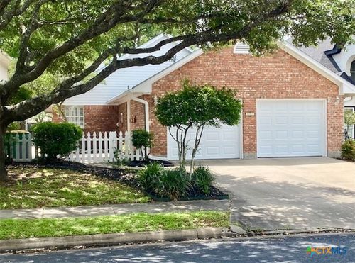 227 Charleston Dr, Victoria, TX, 77904-3826 | Card Image