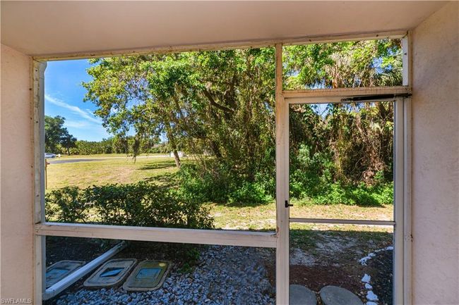 104 - 1051 Forrest Nelson Blvd, Condo with 2 bedrooms, 2 bathrooms and null parking in PORT CHARLOTTE FL | Image 31