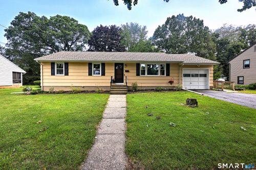 265 Arrowhead Pl, Stratford, CT, 06614-2805 | Card Image