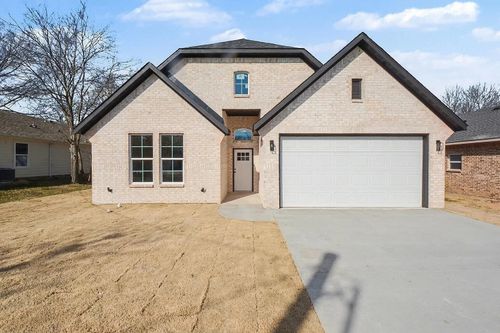 4528 Church St, Greenville, TX, 75401-2816 | Card Image