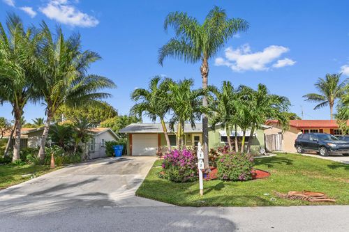 1125 Pine Tree Drive, Lantana, FL, 33462 | Card Image