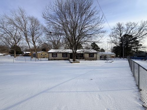 238 Pine Mountain Rd, Clarksville, TN, 37042 | Card Image