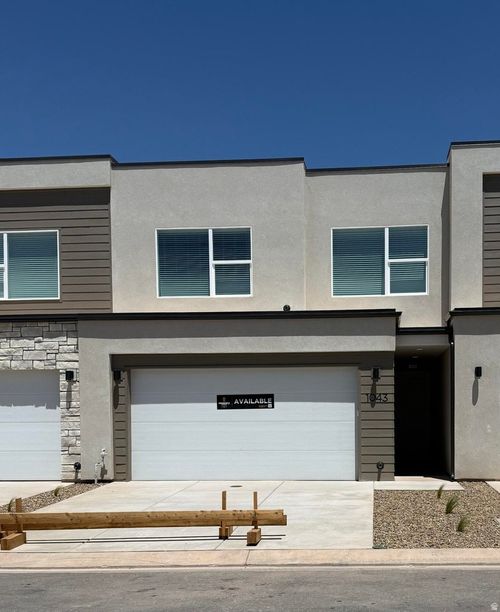 132-1043 E Malibu Ln, Washington, UT, 84780-3875 | Card Image