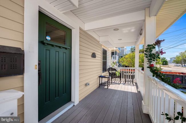 106 S Barnegat Ave, House other with 5 bedrooms, 2 bathrooms and null parking in Surf City NJ | Image 5