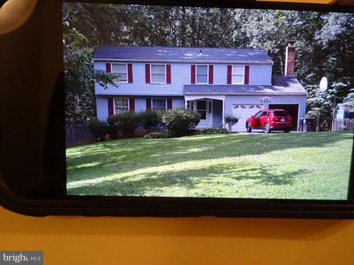 8260 Erika Dr, MANASSAS, VA, 20112-3734 | Card Image