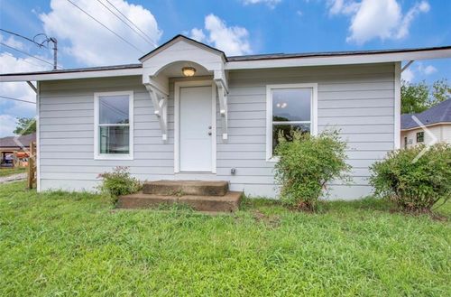 918 S Crockett Ave, Denison, TX, 75021-4966 | Card Image