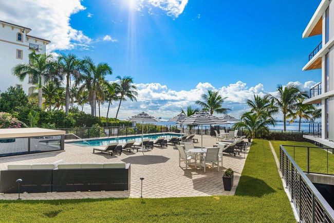 APT-304 - 106 Inlet Way, Condo with 2 bedrooms, 3 bathrooms and null parking in Palm Beach Shores FL | Image 29