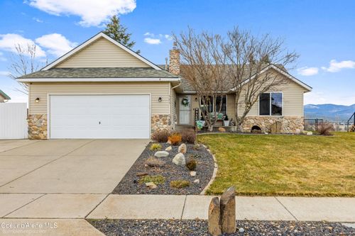 585 N Divot Ave, Post Falls, ID, 83854 | Card Image