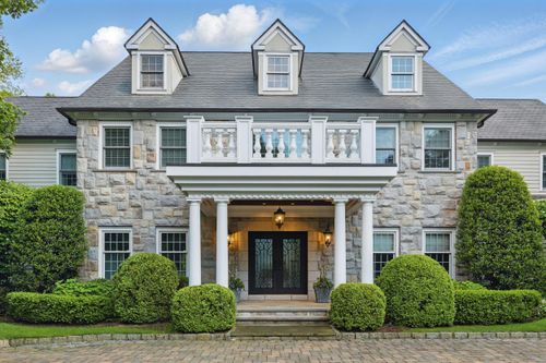 34 Carrington Dr, Greenwich, CT, 06831-3119 | Card Image