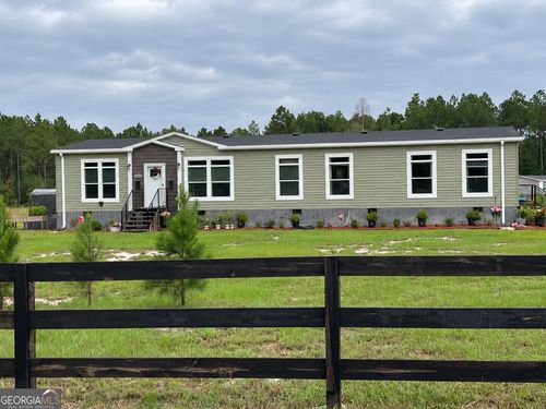 2460 Miller Hayes Rd, WAYCROSS, GA, 31503-9659 | Card Image