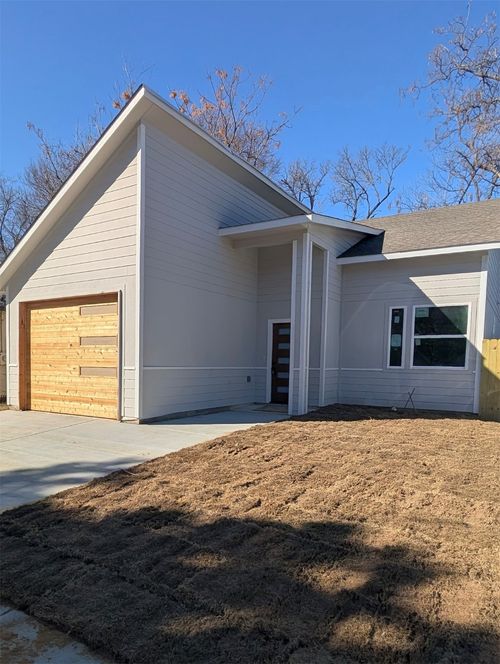 2631 Burger Ave, Dallas, TX, 75215-3512 | Card Image