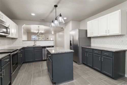 11614 Oak Maple, San Antonio, TX, 78254-5735 | Card Image