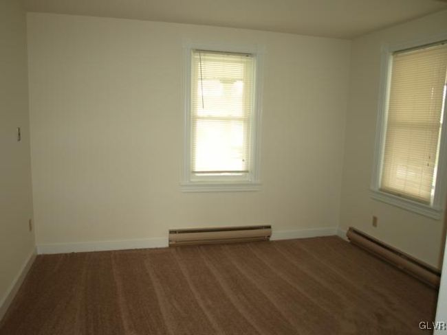 1214 Clearview Rd, Home with 4 bedrooms, 3 bathrooms and null parking in Coplay PA | Image 12