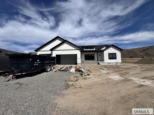 2464 Old Canyon Dr, Inkom, ID, 83245-1001 | Card Image