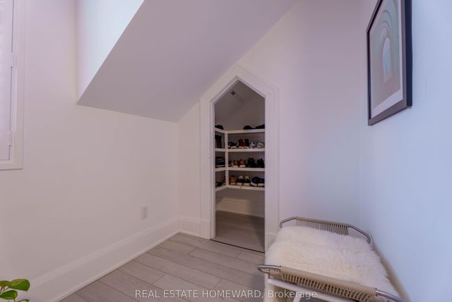 98 Edwin Ave, House attached with 2 bedrooms, 2 bathrooms and 1 parking in Toronto ON | Image 23