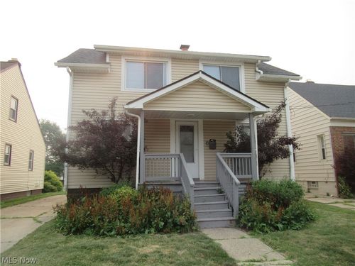 59 Sector Dr, Bedford, OH, 44146-2023 | Card Image