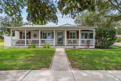 402 Channel Dr, Tampa, FL, 33606-3719 | Card Image