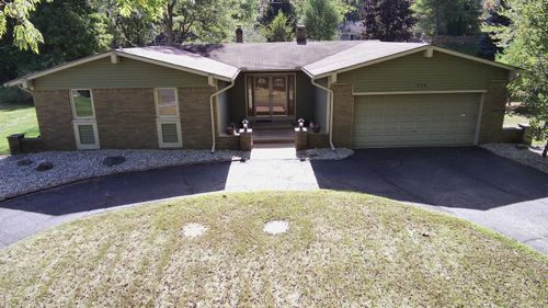 978 Blue Heron Dr, Highland, MI, 48357-3902 | Card Image