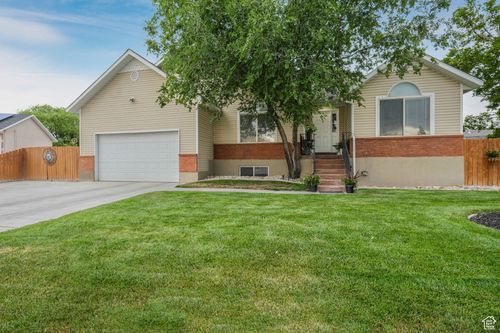 3561 S Jenelles Bay, West Valley City, UT, 84119-3885 | Card Image