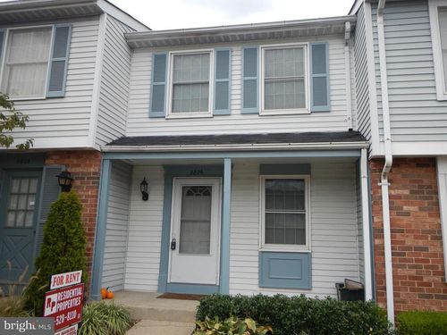 2826 S Meade St, Arlington, VA, 22206-3147 | Card Image