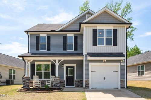 223 Crawford Pkwy, Clayton, NC, 27520-6225 | Card Image