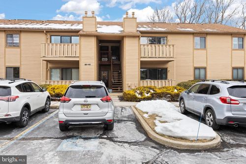 705 Woodhollow Dr, MARLTON, NJ, 08053-1047 | Card Image