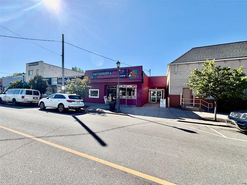 166 Long Beach Rd, Island Park, NY, 11558-1512 | Card Image