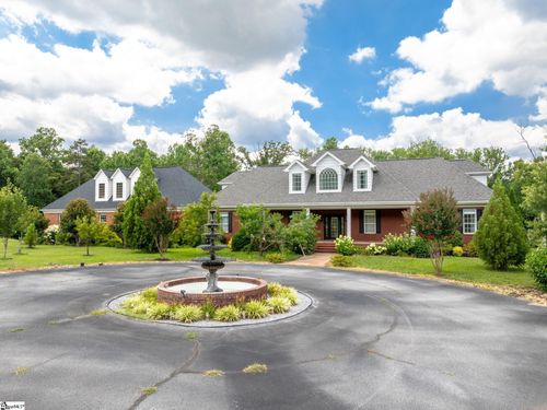 215 Log Shoals Rd, Greenville, SC, 29605-6029 | Card Image
