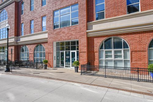 ste-2c-300 Main St, Evansville, IN, 47708-1488 | Card Image