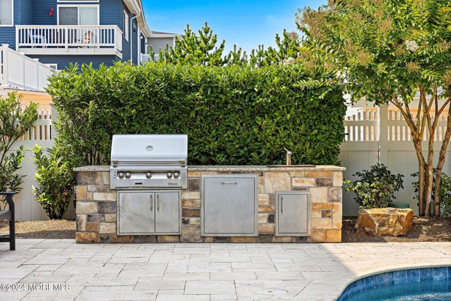 27 17 Th St, House other with 5 bedrooms, 5 bathrooms and null parking in Surf City NJ | Image 91