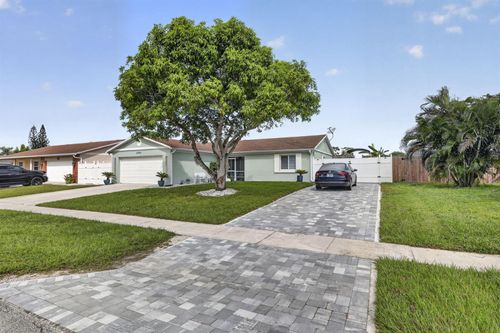10145 Penzance Ln, Royal Palm Beach, FL, 33411-3160 | Card Image