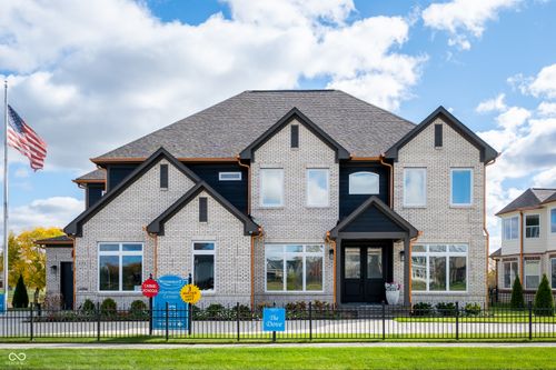 4301 Stone Lake Dr, Zionsville, IN, 46077-4629 | Card Image