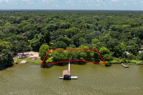 113 Shoreline Dr, Mabank, TX, 75156-8434 | Card Image