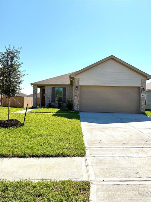 817 Imperial Loop, Alvin, TX, 77511-2051 | Card Image
