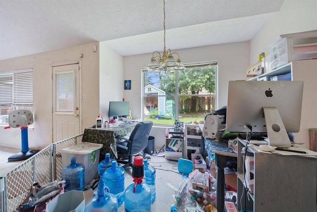 16145 Sun View Ln, House other with 4 bedrooms, 2 bathrooms and 2 parking in Conroe TX | Image 6