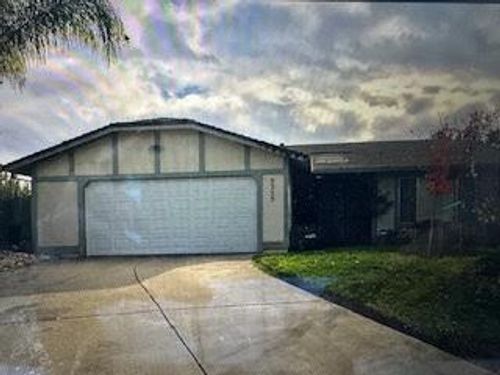 5325 Casa Danielle Circle, Sacramento, CA, 95824 | Card Image