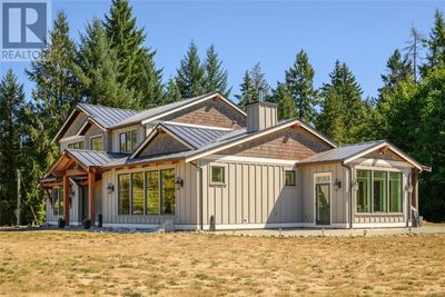 730 Parry's Park Rd, House other with 4 bedrooms, 4 bathrooms and 6 parking in Parksville BC | Image 2