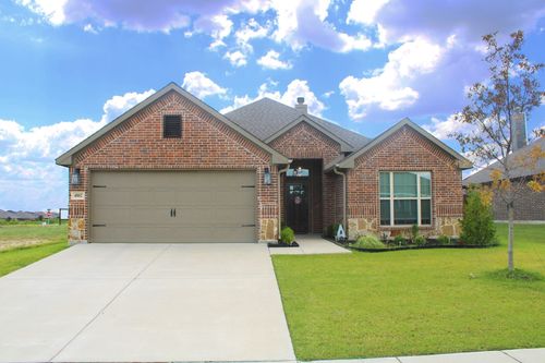 4802 Elite Dr, Sanger, TX, 76266-1755 | Card Image