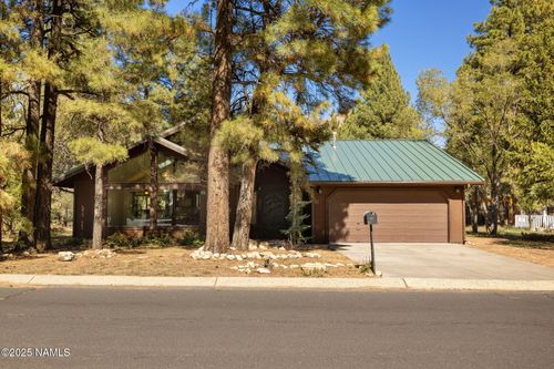2289 N Elk Run St, Flagstaff, AZ, 86004-7604 | Card Image
