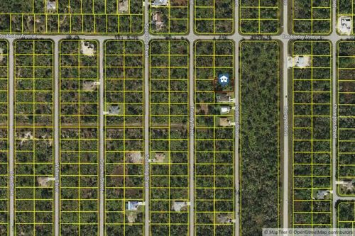 271 Hutchins St, Port Charlotte, FL, 33953-3608 | Card Image