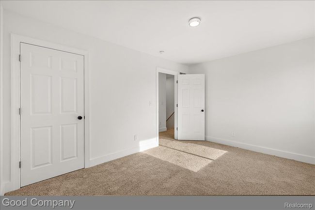 33-494 Bloomfield Ave-33.jpg | Image 15