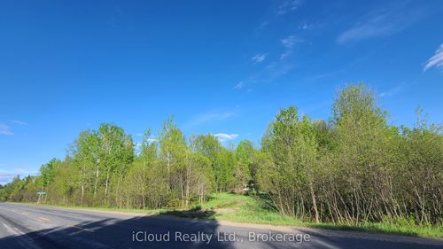 1400 Eagle Lake Road W, Dysart et al, ON, K0M2S0 | Card Image