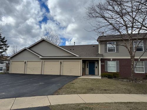 unit-3-1244 N Red Oak Cir, Round Lake Beach, IL, 60073-4685 | Card Image