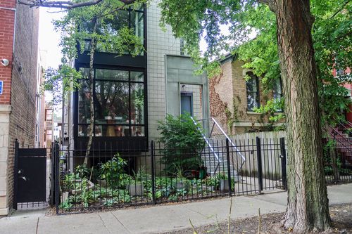 1r-2007 W Evergreen Avenue, Chicago, IL, 60622 | Card Image
