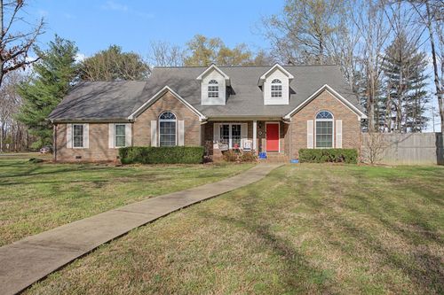 48 Woodland Cir, Lawrenceburg, TN, 38464-4438 | Card Image