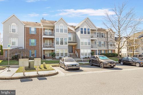 7-7862-7862 Cornerstone Way, WINDSOR MILL, MD, 21244-1274 | Card Image