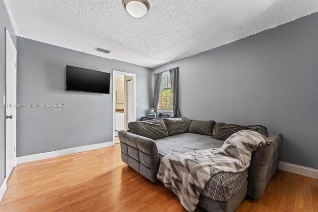 6800 Bayfront Cir, House other with 3 bedrooms, 3 bathrooms and null parking in Margate FL | Image 27