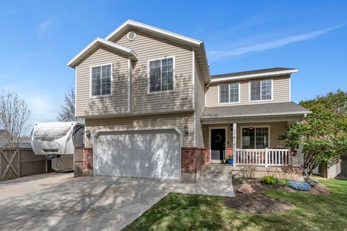 3741 E Blackhawk Rd, Eagle Mountain, UT, 84005-7500 | Card Image