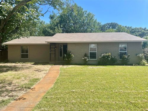 1910 Forestdale Dr, Richardson, TX, 75081-2139 | Card Image